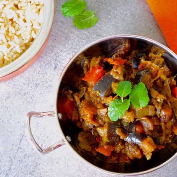 Auberginen-Aprikosen Curry | Lotustörtchen Auberginen-Aprikosen Curry | Lotustörtchen